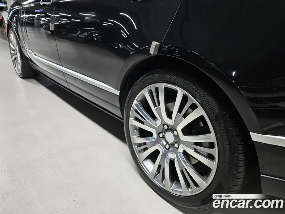 Land Rover Range Rover 2019 5.0 автомат (гидро), фото 39 Land Rover Range Rover 2019 5.0 автомат (гидро), фото 39