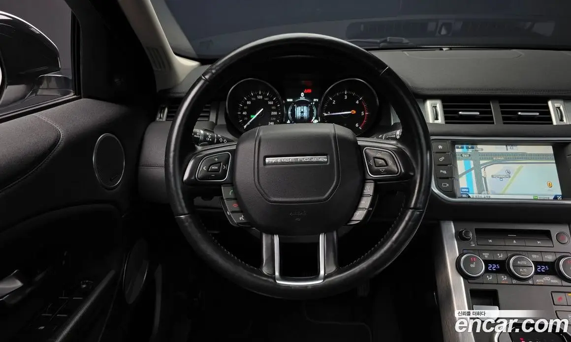 Land Rover Range Rover Evoque 2015 2.0 автомат (гидро), фото 13 Land Rover Range Rover Evoque 2015 2.0 автомат (гидро), фото 13