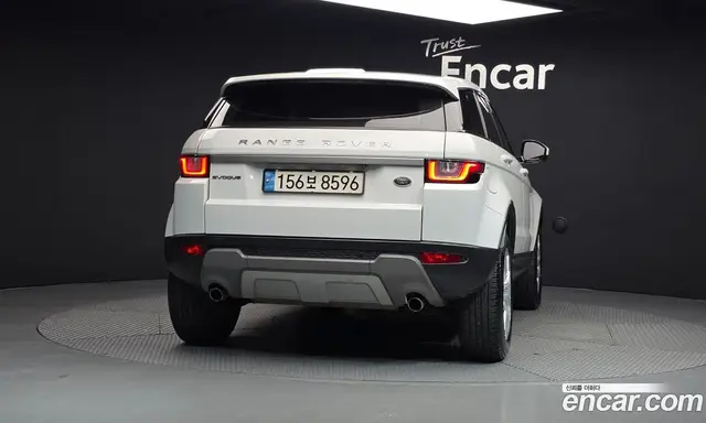 Land Rover Range Rover Evoque 2015 2.0 автомат (гидро), миниатюра 4 Land Rover Range Rover Evoque 2015 2.0 автомат (гидро), миниатюра 4