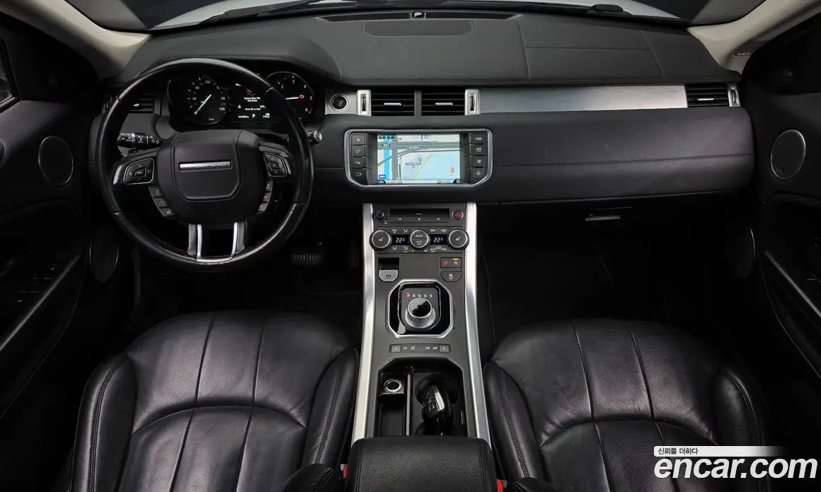 Land Rover Range Rover Evoque 2015 2.0 автомат (гидро), фото 7 Land Rover Range Rover Evoque 2015 2.0 автомат (гидро), фото 7
