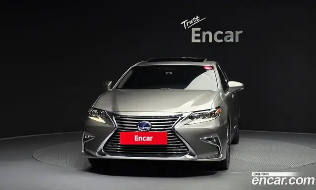 Lexus ES 2017 2.5 автомат (гидро), миниатюра 3 Lexus ES 2017 2.5 автомат (гидро), миниатюра 3
