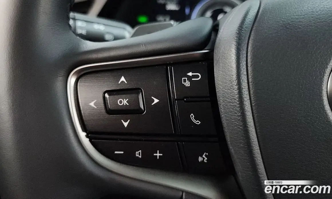 Lexus ES 2022 2.5 автомат (гидро), фото 23 Lexus ES 2022 2.5 автомат (гидро), фото 23