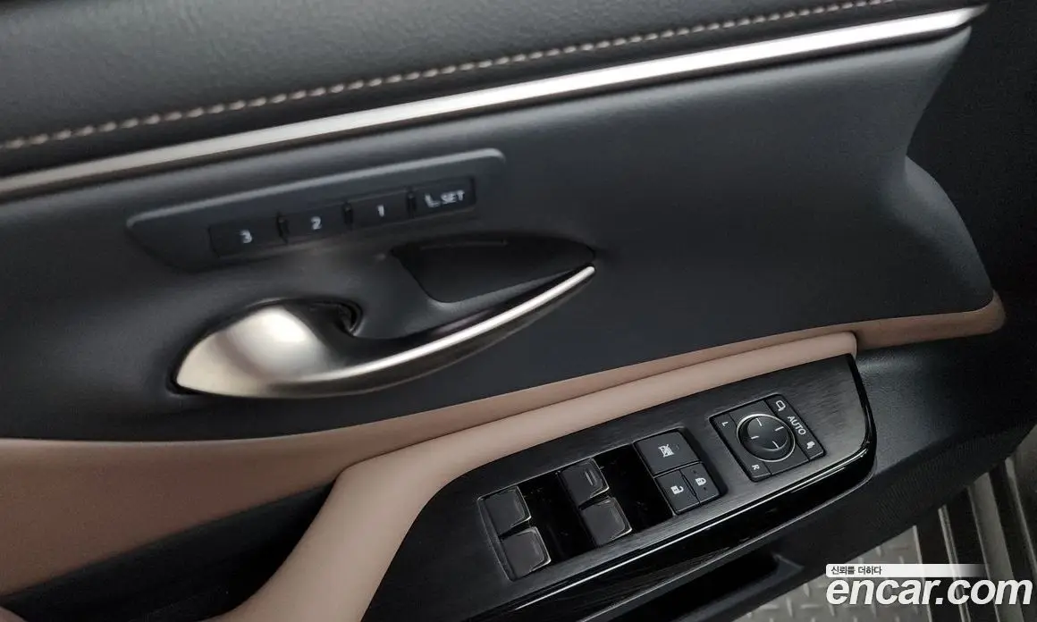 Lexus ES 2022 2.5 автомат (гидро), фото 30 Lexus ES 2022 2.5 автомат (гидро), фото 30