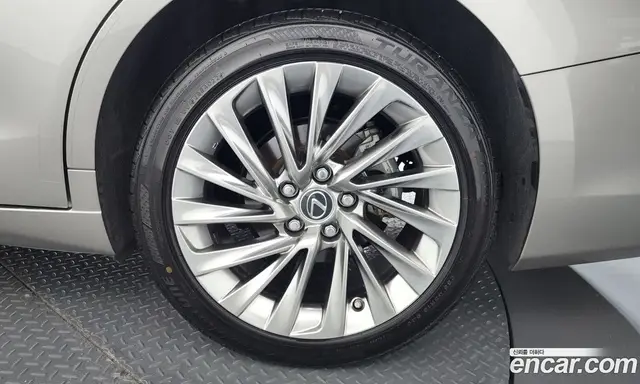 Lexus ES 2022 2.5 автомат (гидро), миниатюра 7 Lexus ES 2022 2.5 автомат (гидро), миниатюра 7