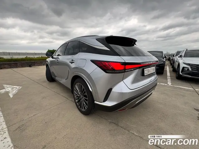 Lexus RX 2025 2.5 автомат (гидро), миниатюра 2