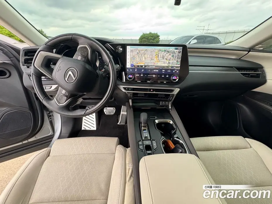 Lexus RX 2025 2.5 автомат (гидро), фото 13