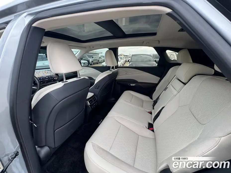 Lexus RX 2025 2.5 автомат (гидро), фото 15