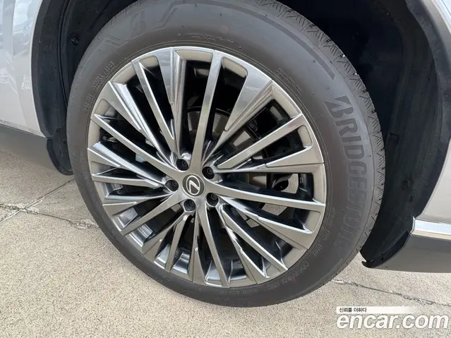 Lexus RX 2025 2.5 автомат (гидро), миниатюра 5