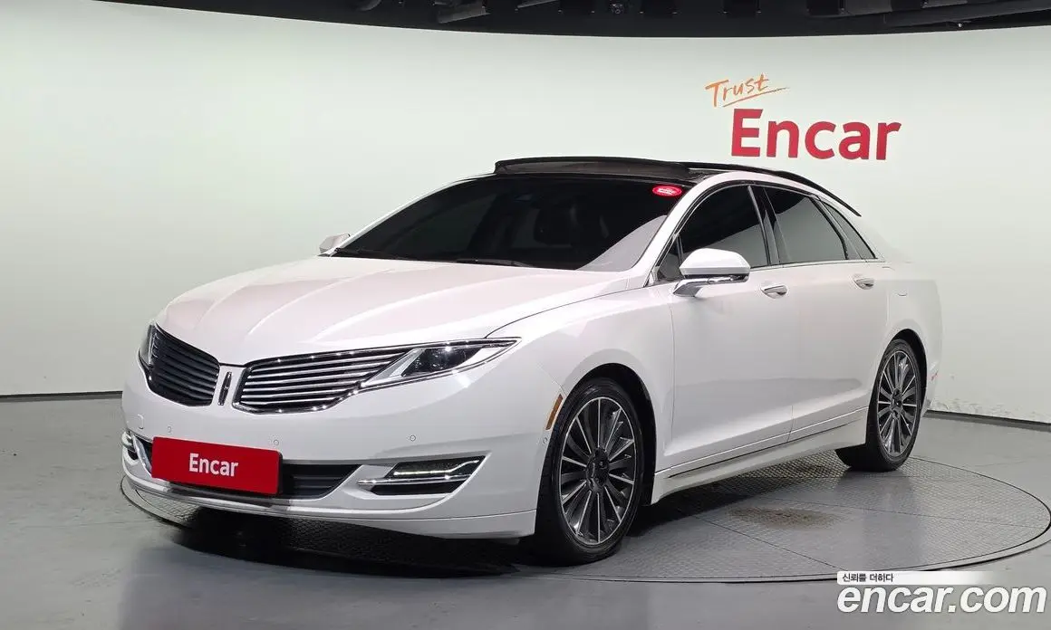 Lincoln MKZ 2016 2.0 автомат (гидро), фото 1 Lincoln MKZ 2016 2.0 автомат (гидро), фото 1