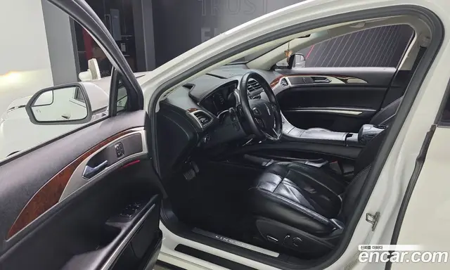 Lincoln MKZ 2016 2.0 автомат (гидро), миниатюра 10 Lincoln MKZ 2016 2.0 автомат (гидро), миниатюра 10