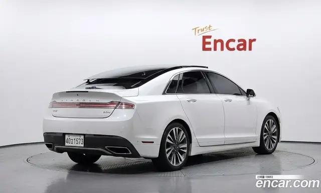 Lincoln MKZ 2019 2.0 автомат (гидро), миниатюра 2