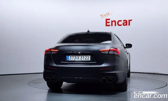 Maserati Ghibli 2020 3.0 автомат (гидро), миниатюра 4 Maserati Ghibli 2020 3.0 автомат (гидро), миниатюра 4