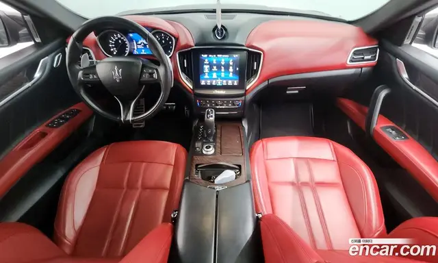 Maserati Ghibli 2020 3.0 автомат (гидро), миниатюра 7 Maserati Ghibli 2020 3.0 автомат (гидро), миниатюра 7