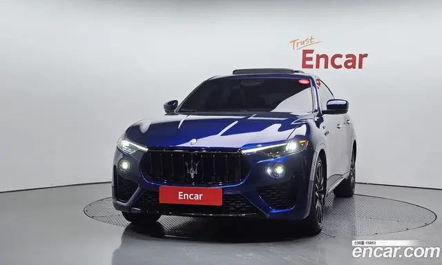 Maserati Levante 2022 3.0 автомат (гидро), миниатюра 3 Maserati Levante 2022 3.0 автомат (гидро), миниатюра 3