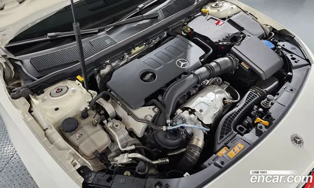 Mercedes-Benz A-Class 2021 2.0 автомат (гидро), миниатюра 6 Mercedes-Benz A-Class 2021 2.0 автомат (гидро), миниатюра 6