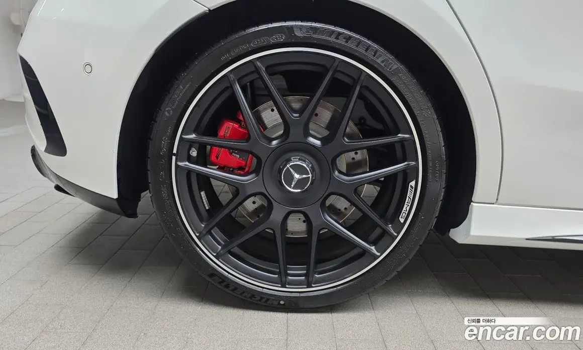 Mercedes-Benz A-Class 2025 2.0 автомат (гидро), фото 4 Mercedes-Benz A-Class 2025 2.0 автомат (гидро), фото 4