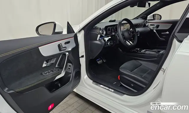 Mercedes-Benz CLA-Class 2025 2.0 автомат (гидро), миниатюра 12