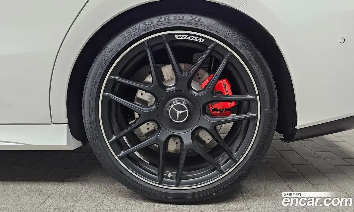 Mercedes-Benz CLA-Class 2025 2.0 автомат (гидро), фото 6