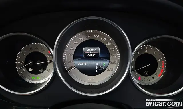 Mercedes-Benz CLS-Class 2015 3.0 автомат (гидро), миниатюра 8