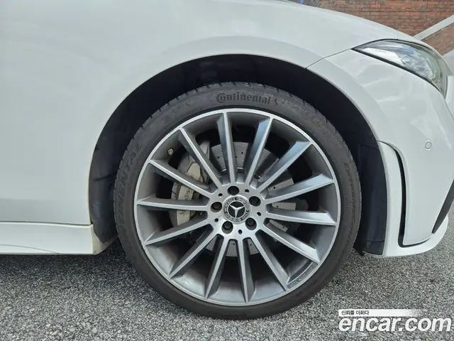 Mercedes-Benz CLS-Class 2019 2.9 автомат (гидро), миниатюра 5