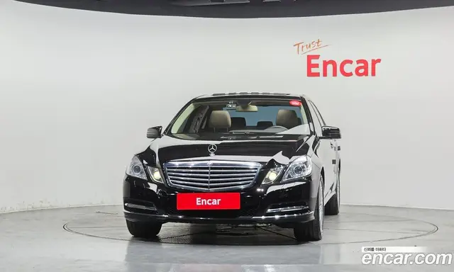 Mercedes-Benz E-Class 2011 3.5 автомат (гидро), миниатюра 3 Mercedes-Benz E-Class 2011 3.5 автомат (гидро), миниатюра 3
