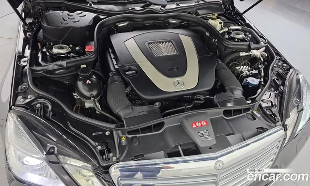 Mercedes-Benz E-Class 2011 3.5 автомат (гидро), миниатюра 6 Mercedes-Benz E-Class 2011 3.5 автомат (гидро), миниатюра 6