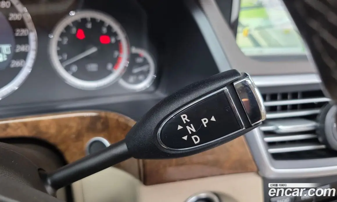 Mercedes-Benz E-Class 2011 3.5 автомат (гидро), фото 9 Mercedes-Benz E-Class 2011 3.5 автомат (гидро), фото 9