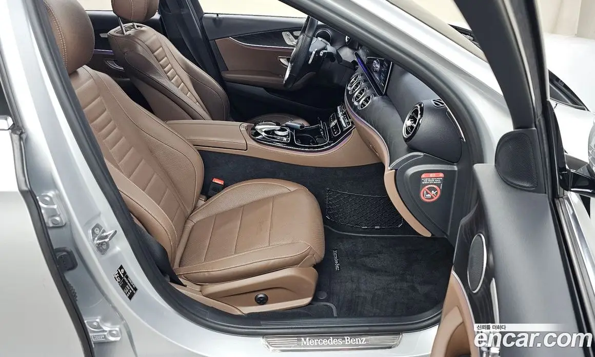Mercedes-Benz E-Class 2016 2.0 автомат (гидро), фото 15 Mercedes-Benz E-Class 2016 2.0 автомат (гидро), фото 15