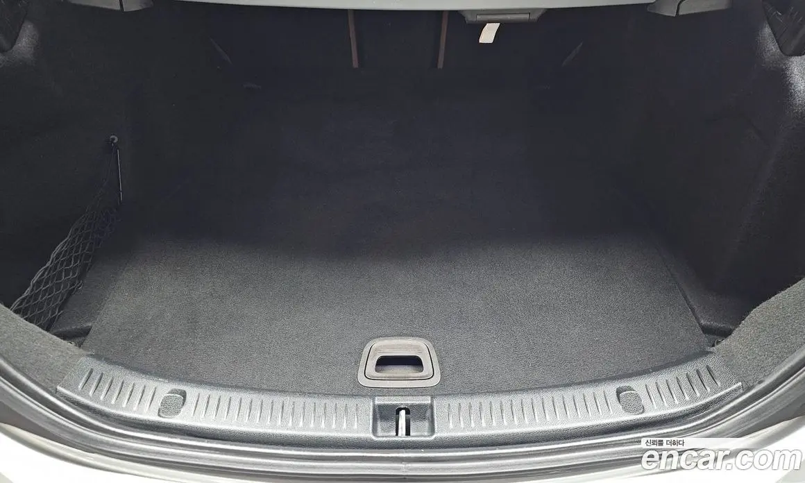 Mercedes-Benz E-Class 2016 2.0 автомат (гидро), фото 22 Mercedes-Benz E-Class 2016 2.0 автомат (гидро), фото 22