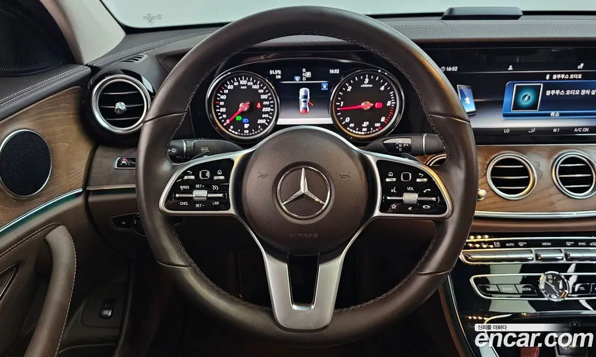 Mercedes-Benz E-Class 2019 1.9 автомат (гидро), фото 19 Mercedes-Benz E-Class 2019 1.9 автомат (гидро), фото 19