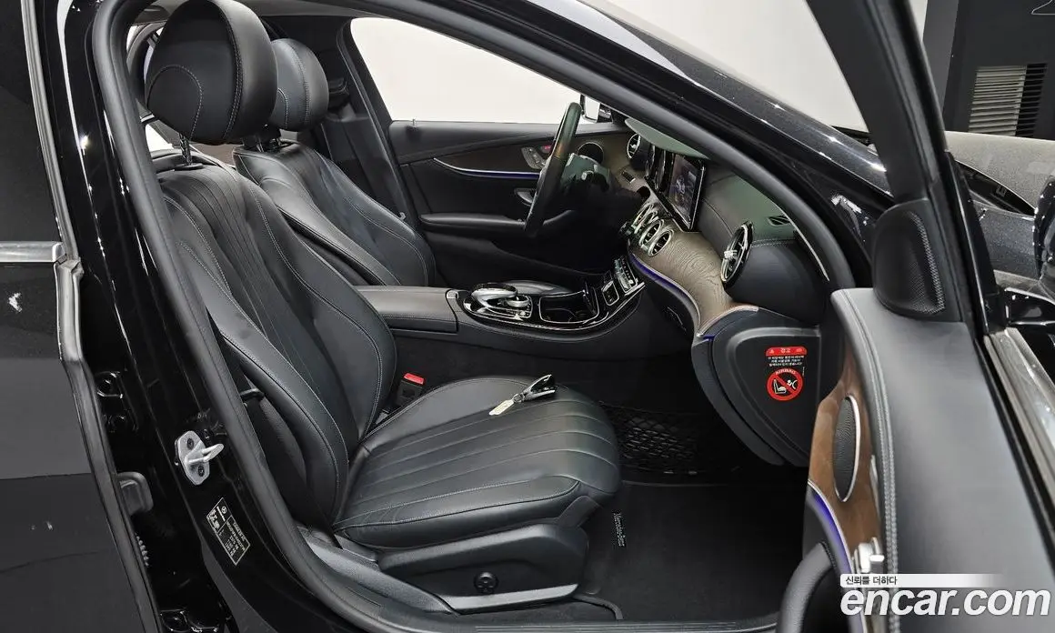Mercedes-Benz E-Class 2019 1.9 автомат (гидро), фото 16 Mercedes-Benz E-Class 2019 1.9 автомат (гидро), фото 16