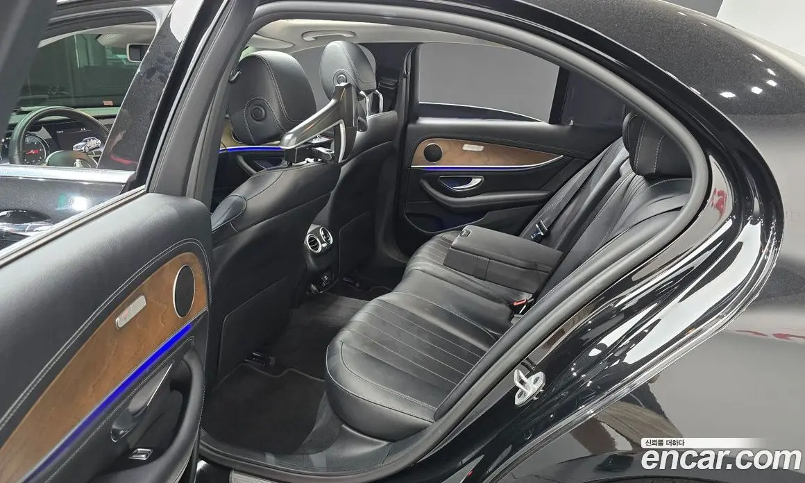 Mercedes-Benz E-Class 2019 1.9 автомат (гидро), фото 18 Mercedes-Benz E-Class 2019 1.9 автомат (гидро), фото 18