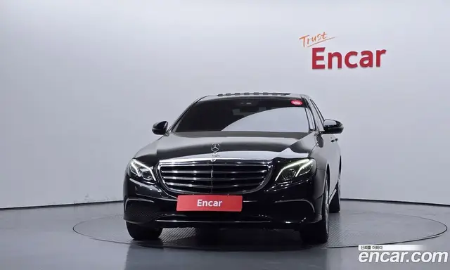 Mercedes-Benz E-Class 2019 1.9 автомат (гидро), миниатюра 3 Mercedes-Benz E-Class 2019 1.9 автомат (гидро), миниатюра 3