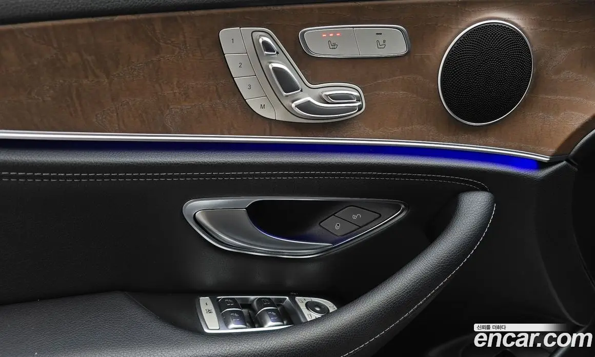 Mercedes-Benz E-Class 2019 1.9 автомат (гидро), фото 23 Mercedes-Benz E-Class 2019 1.9 автомат (гидро), фото 23