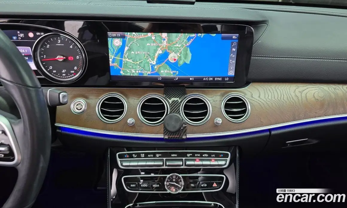 Mercedes-Benz E-Class 2019 1.9 автомат (гидро), фото 32 Mercedes-Benz E-Class 2019 1.9 автомат (гидро), фото 32