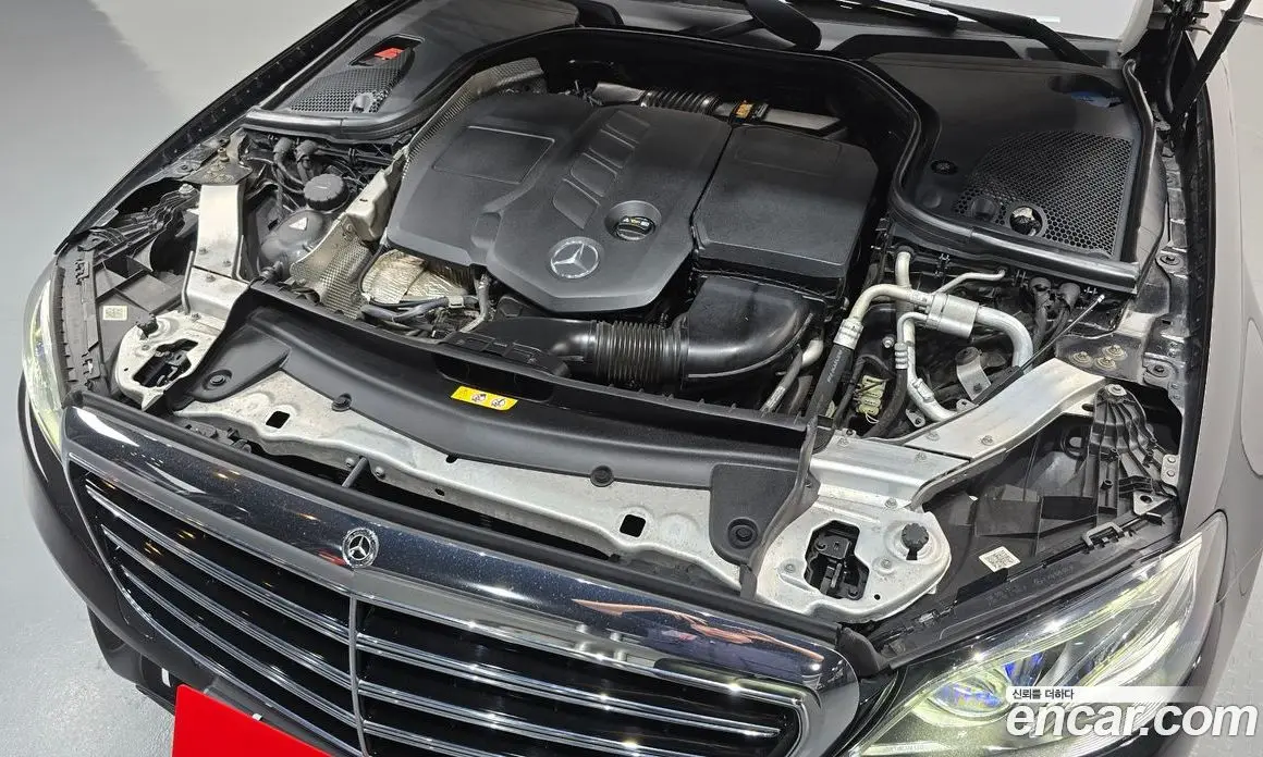 Mercedes-Benz E-Class 2019 1.9 автомат (гидро), фото 6 Mercedes-Benz E-Class 2019 1.9 автомат (гидро), фото 6