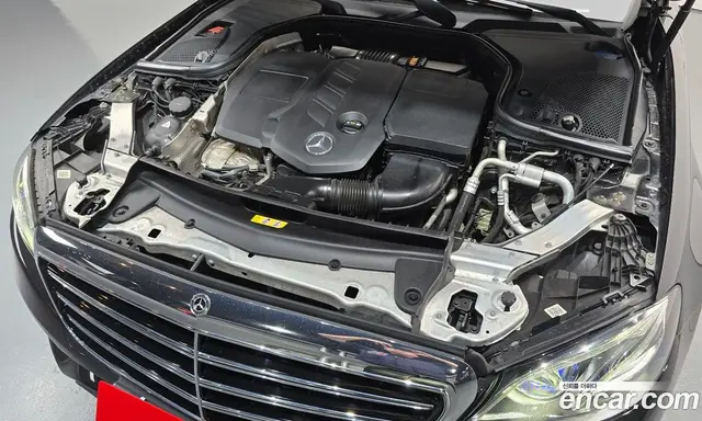 Mercedes-Benz E-Class 2019 1.9 автомат (гидро), миниатюра 6 Mercedes-Benz E-Class 2019 1.9 автомат (гидро), миниатюра 6