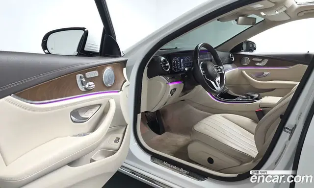 Mercedes-Benz E-Class 2020 2.0 автомат (гидро), миниатюра 12