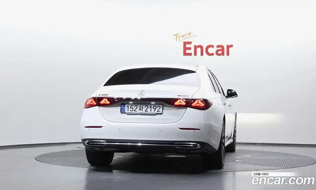 Mercedes-Benz E-Class 2024 2.0 автомат (гидро), миниатюра 4 Mercedes-Benz E-Class 2024 2.0 автомат (гидро), миниатюра 4