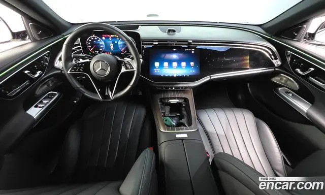 Mercedes-Benz E-Class 2024 2.0 автомат (гидро), миниатюра 10 Mercedes-Benz E-Class 2024 2.0 автомат (гидро), миниатюра 10