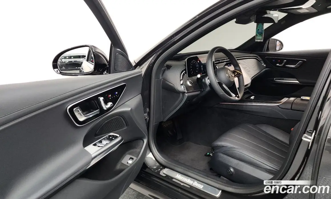 Mercedes-Benz E-Class 2025 2.0 автомат (гидро), фото 13