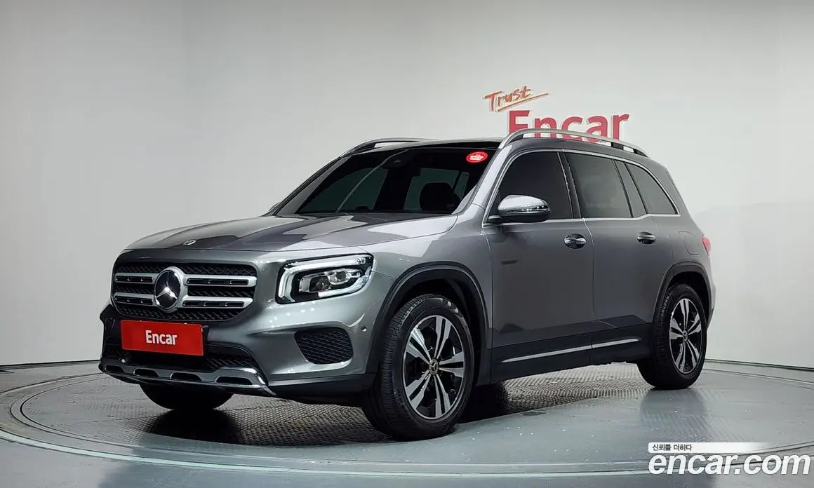 Mercedes-Benz GLB-Class 2021 2.0 автомат (гидро), фото 1 Mercedes-Benz GLB-Class 2021 2.0 автомат (гидро), фото 1