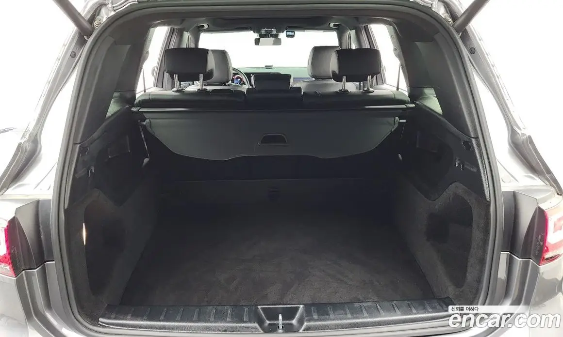 Mercedes-Benz GLB-Class 2021 2.0 автомат (гидро), фото 20 Mercedes-Benz GLB-Class 2021 2.0 автомат (гидро), фото 20