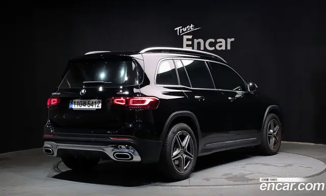 Mercedes-Benz GLB-Class 2022 2.0 автомат (гидро), миниатюра 2