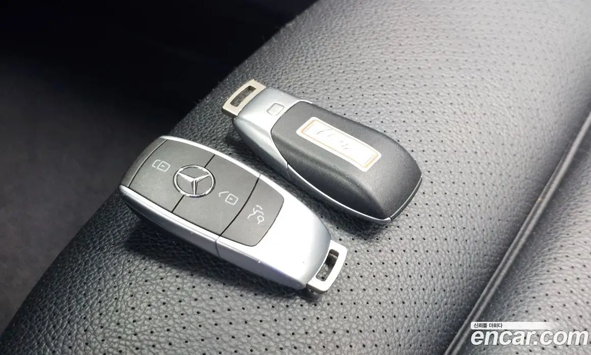 Mercedes-Benz GLC-Class 2021 1.9 автомат (гидро), фото 30 Mercedes-Benz GLC-Class 2021 1.9 автомат (гидро), фото 30