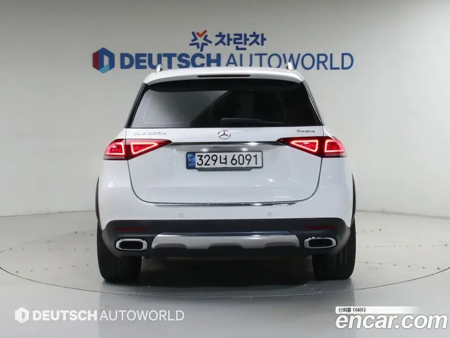 Mercedes-Benz GLE-Class 2021 2.0 автомат (гидро), фото 4 Mercedes-Benz GLE-Class 2021 2.0 автомат (гидро), фото 4