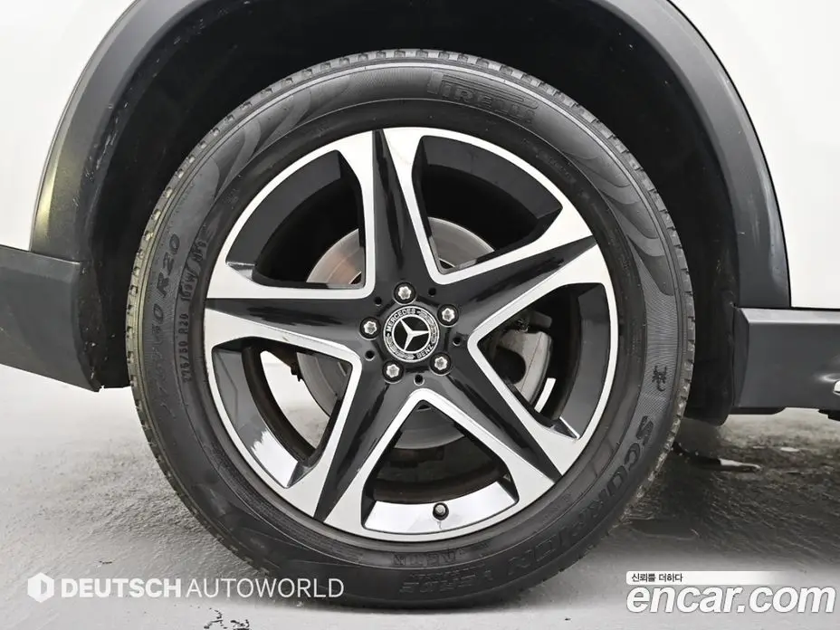 Mercedes-Benz GLE-Class 2021 2.0 автомат (гидро), фото 5 Mercedes-Benz GLE-Class 2021 2.0 автомат (гидро), фото 5