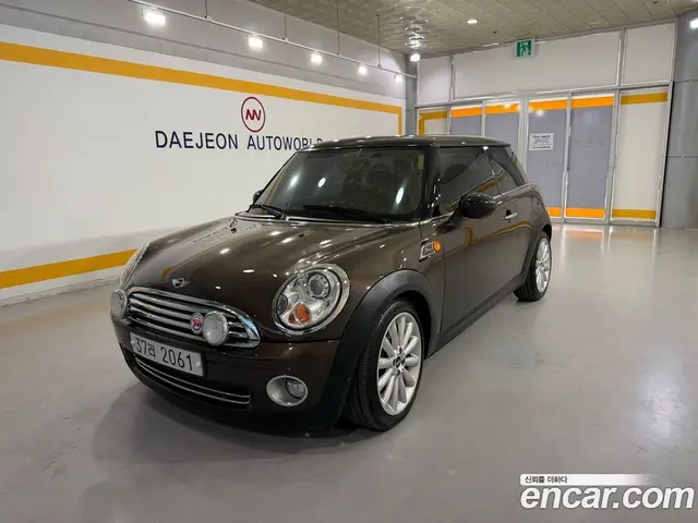 Mini Cooper 2010 1.6 автомат (гидро), миниатюра 2 Mini Cooper 2010 1.6 автомат (гидро), миниатюра 2