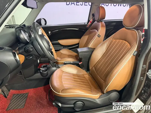 Mini Cooper 2010 1.6 автомат (гидро), миниатюра 11 Mini Cooper 2010 1.6 автомат (гидро), миниатюра 11