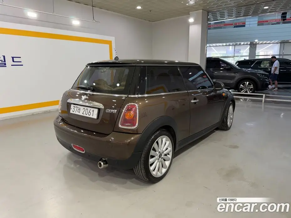 Mini Cooper 2010 1.6 автомат (гидро), фото 6 Mini Cooper 2010 1.6 автомат (гидро), фото 6
